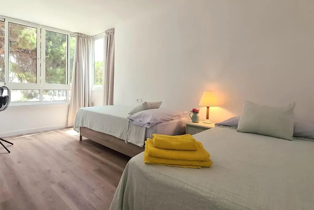 Apartmán Caminando Al Mar, Piscina, Gran Terraza Sitio de Calahonda